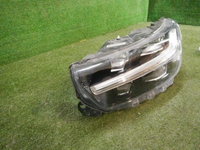 Фара левая Volvo XC40 (2017-2022) LED