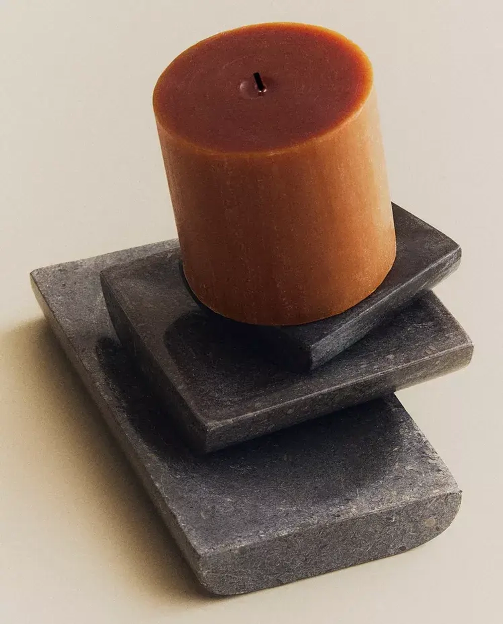 ZARA HOME МРАМОРНЫЙ ПОДСВЕЧНИК, ЧЕРНЫЙ