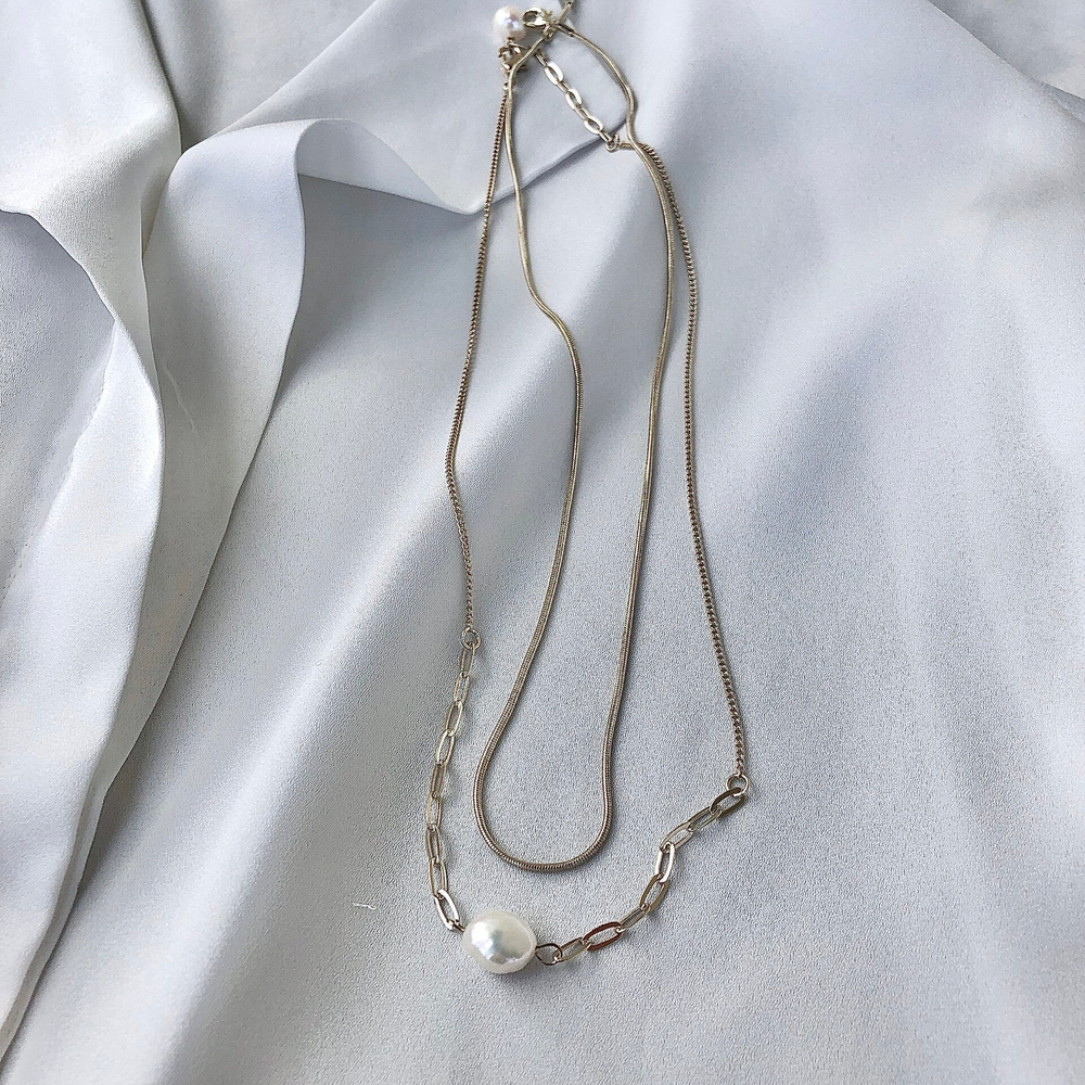 Колье двойная цепочка с жемчужиной. Оттенок золото антик.