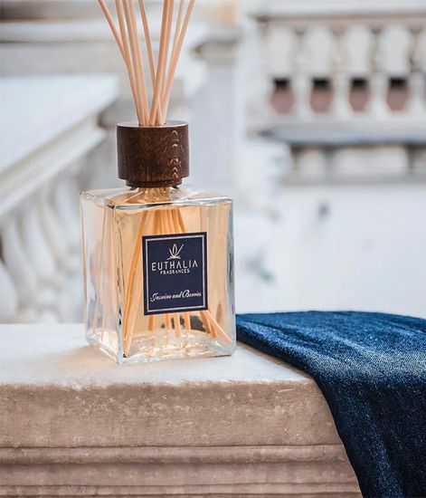 Jasmine and Berries, ароматический диффузор с палочками, Euthalia Fragrances