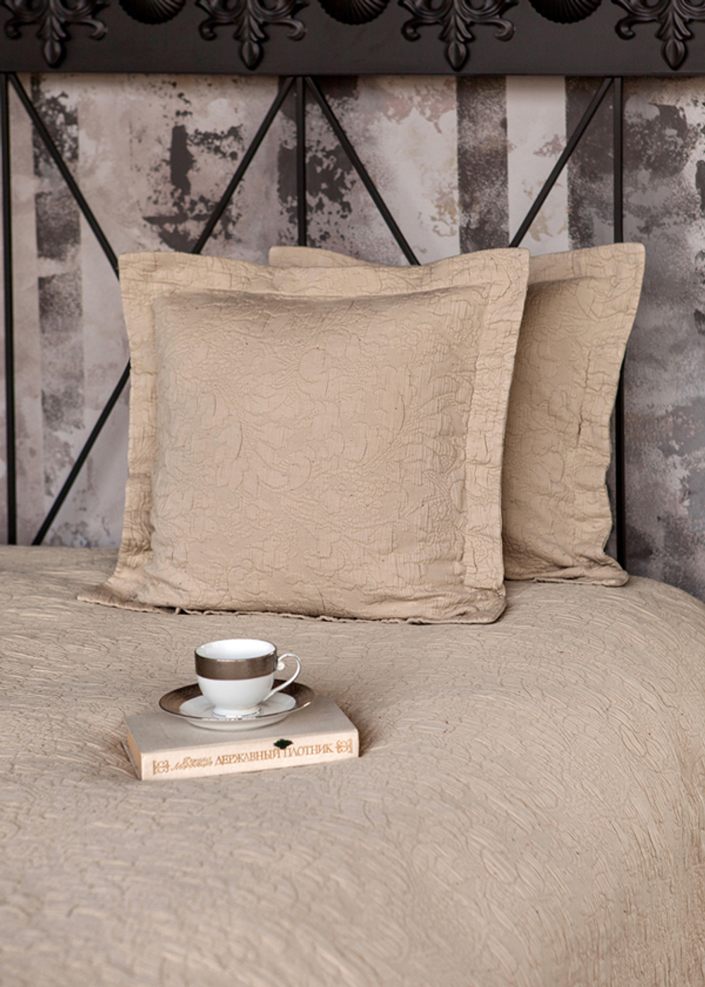 Наволочка декоративная 47х47 Luxberry Biscuit бежевая