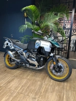 BMW R 1300 GS Adventure, 2025 зеленый