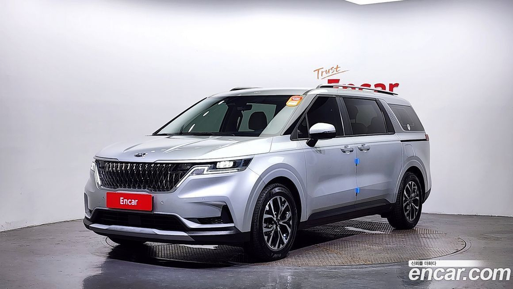 Kia Carnival (Sedona) 4 Generation 9-и местный Prestige (11.2020)