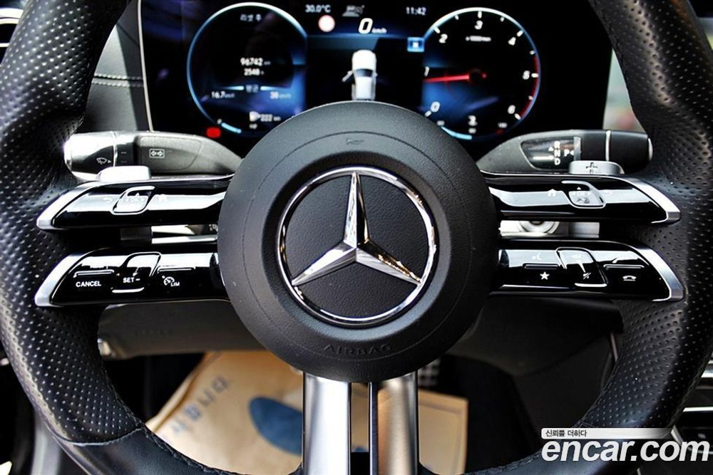 Mercedes-Benz E-Class W213 E220d 4MATIC AMG Line (12.2020)