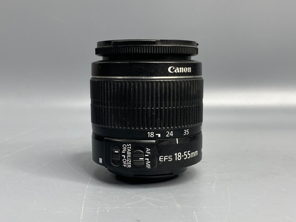 Canon 550D Kit 18-55mm 3.5-5.6 IS II 30.000 кадров