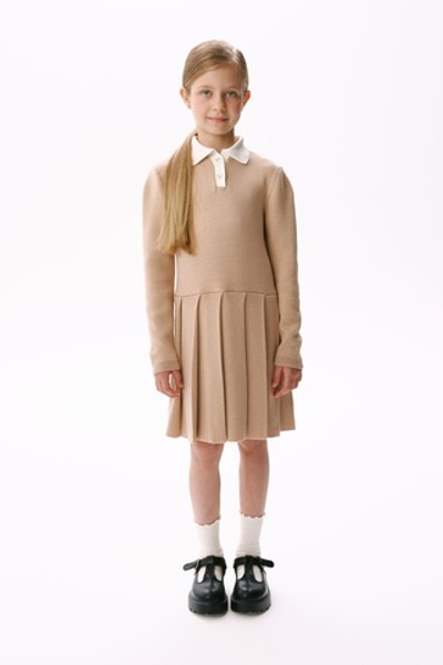 Платье вязаное с белым воротничком (бронза)