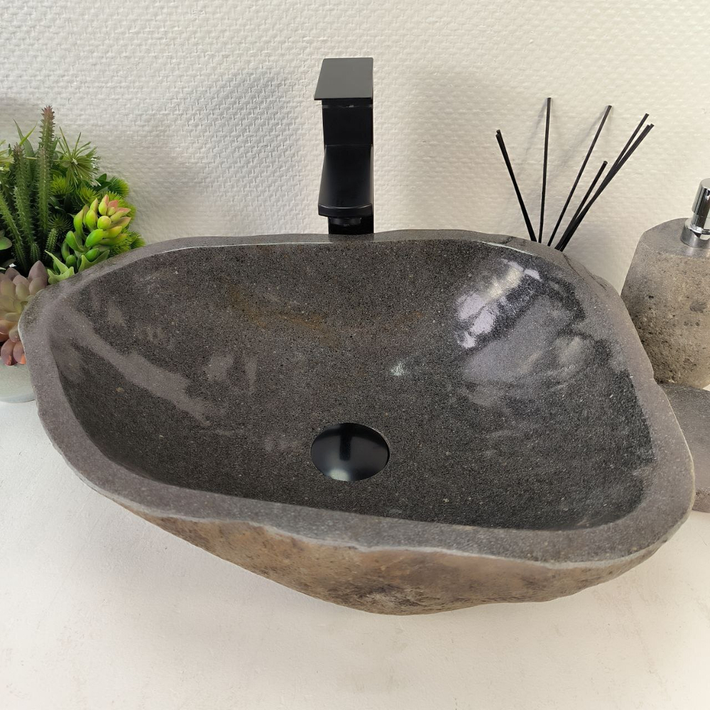 Раковина из речного камня RS-65221 47*36*15 0856
