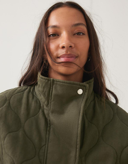 BERSHKA Стеганый бомбер, хаки