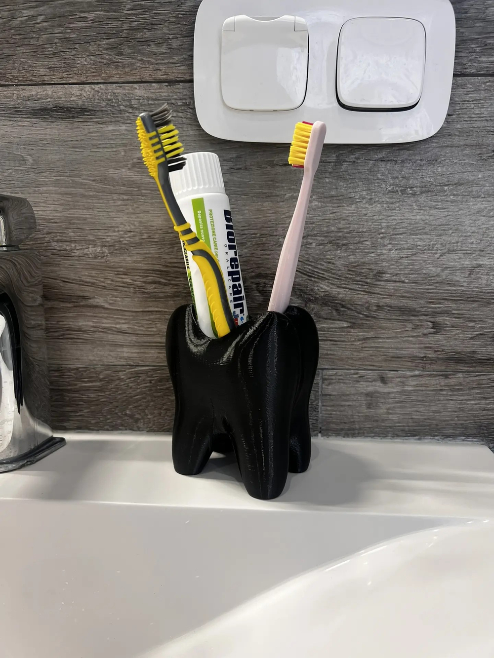 Стакан под зубные щетки "Зуб"/Держатель для зубных щеток "Зуб"