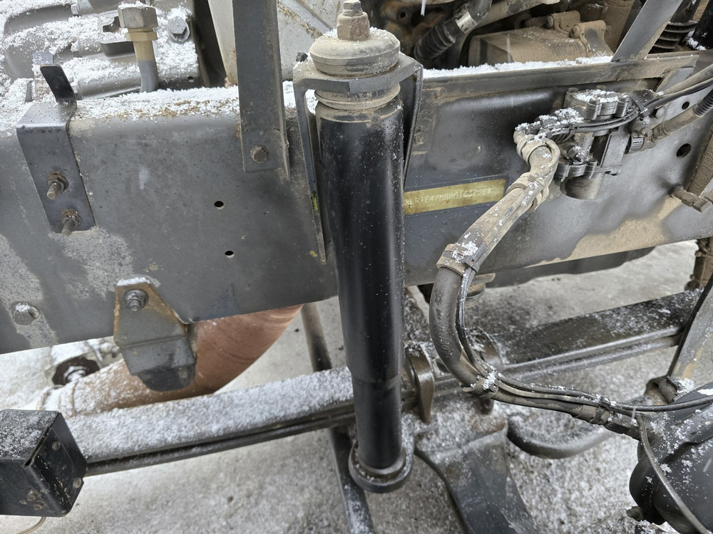 Амортизатор передний 2017г.