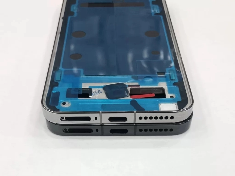 Xiaomi 14 (23127PN0CC) / рамка дисплея (корпус)