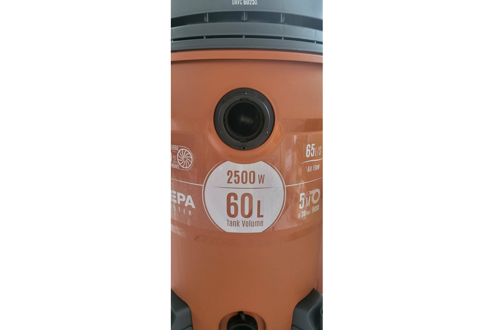 Промышленный пылесос с шлангом DAVC 6025S DAEWOO