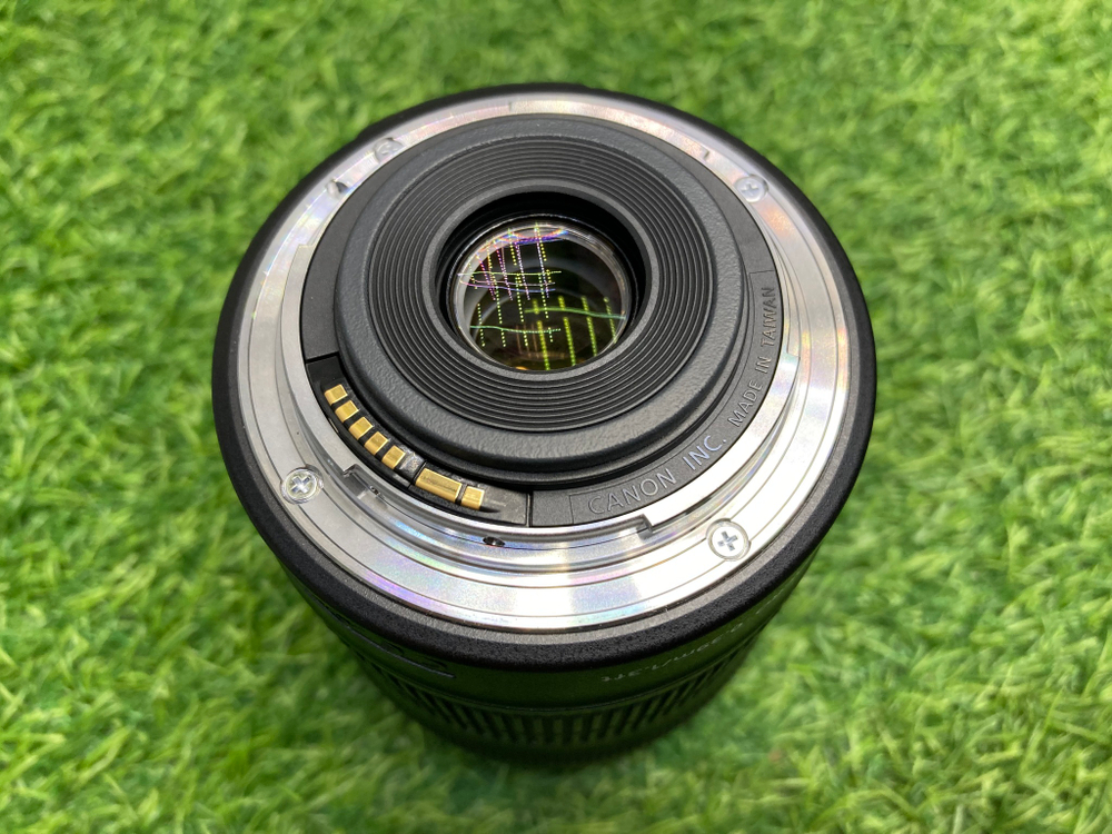 Canon EF-S 18-135mm 3.5-5.6 IS STM
