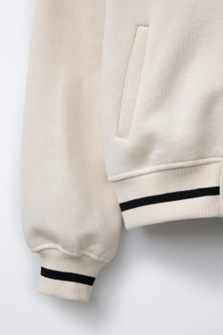 ZARA БОМБЕР HELLO KITTY ©, ЭКРЮ