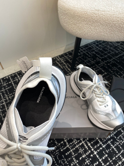 Balenciaga Circuit Sneaker (2 colors)