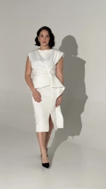 Трикотажное платье, отлично скрадывает фигуру