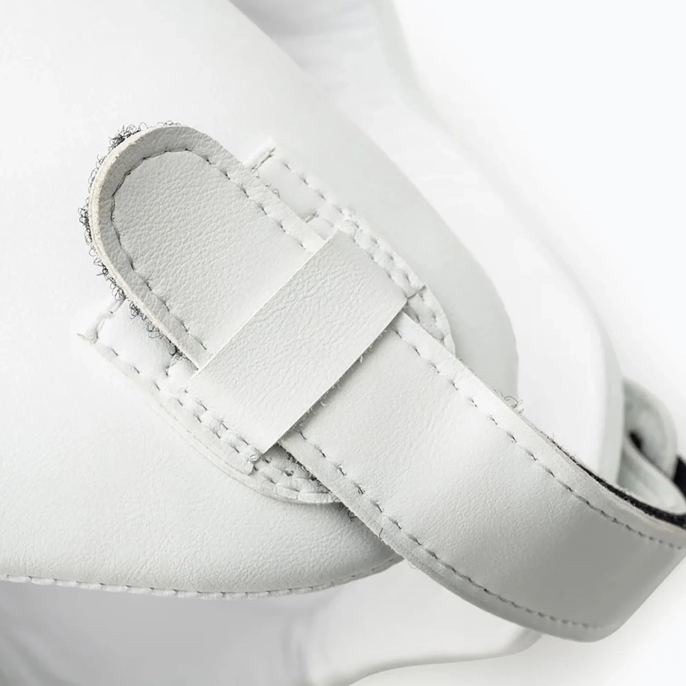 Боксёрский шлем YOKKAO Competition white