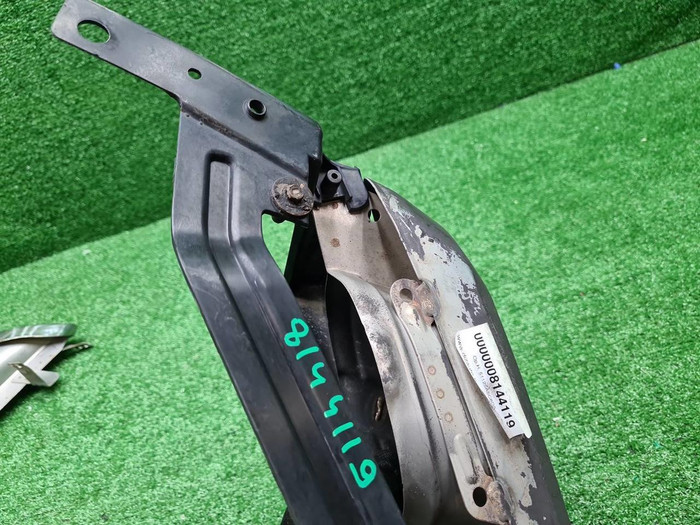 Насадка глушителя левая BMW X5 G05 (2018-2023)