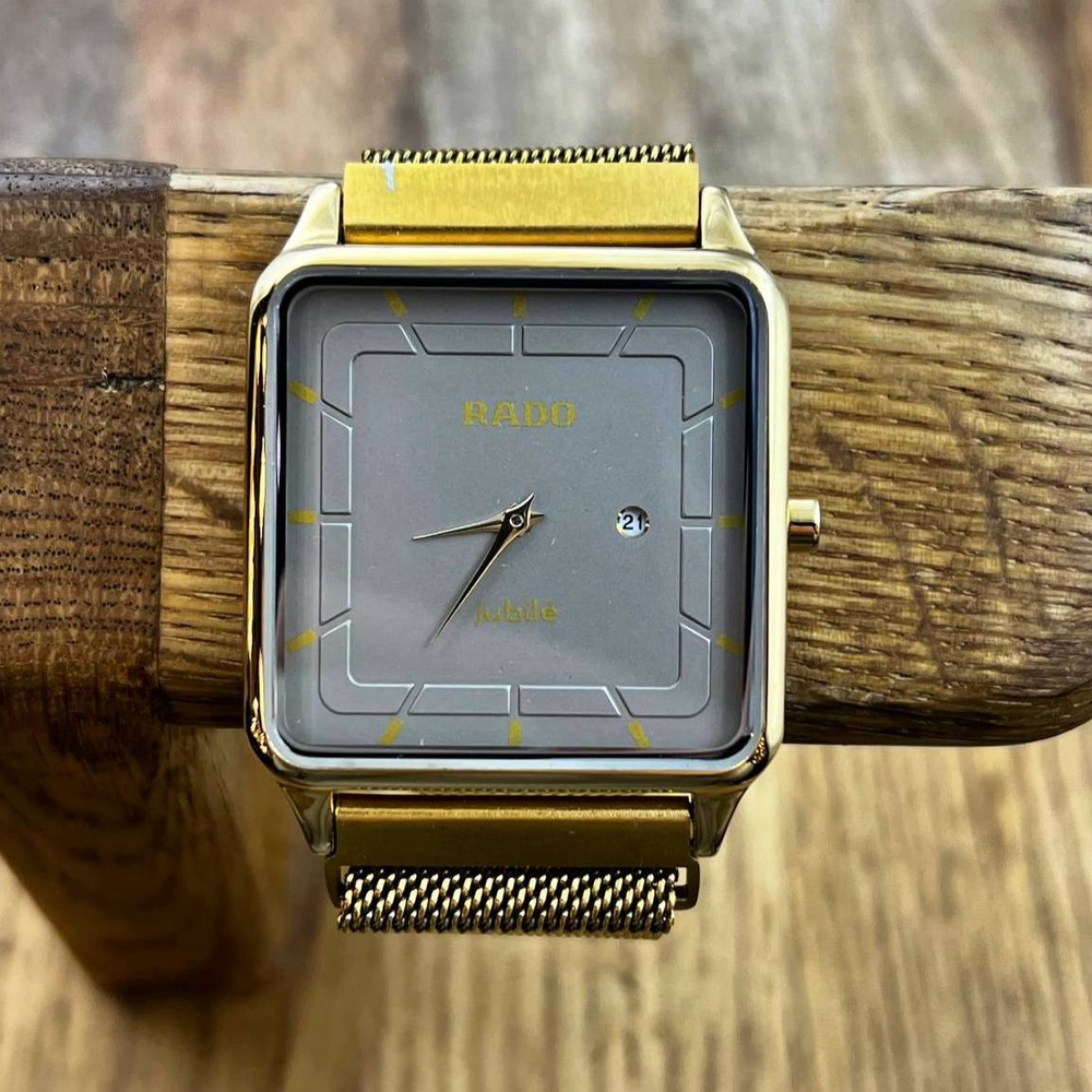 Часы Rado