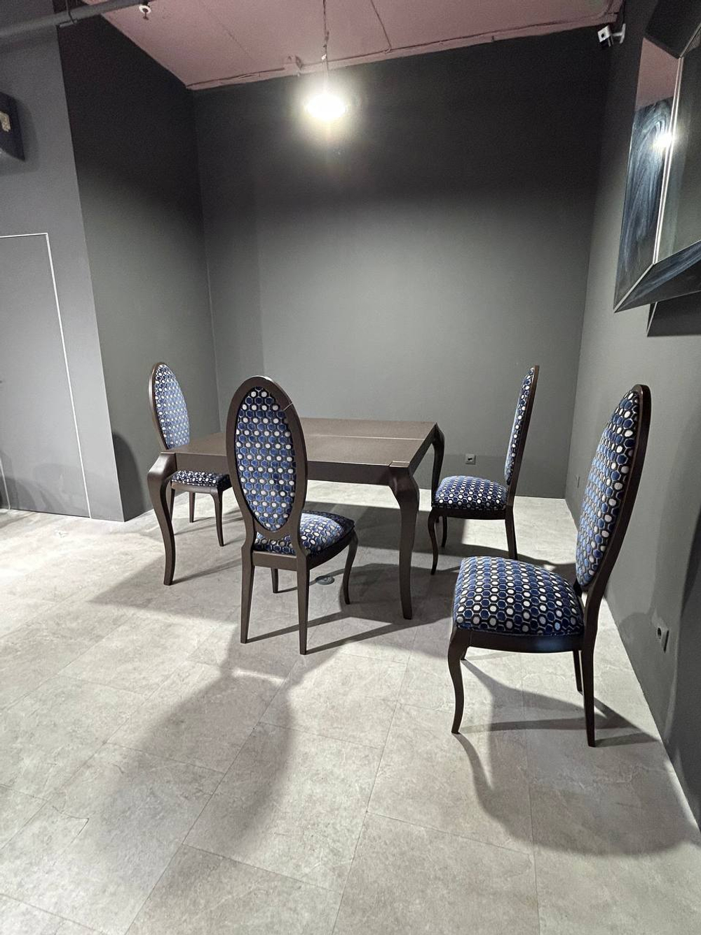 Стул Мадрид, La Ebanisteria