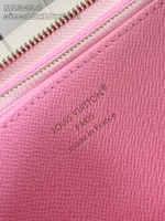 Louis Vuitton Zippy Wallet