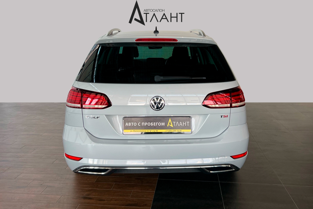 Volkswagen Golf, 2017 год