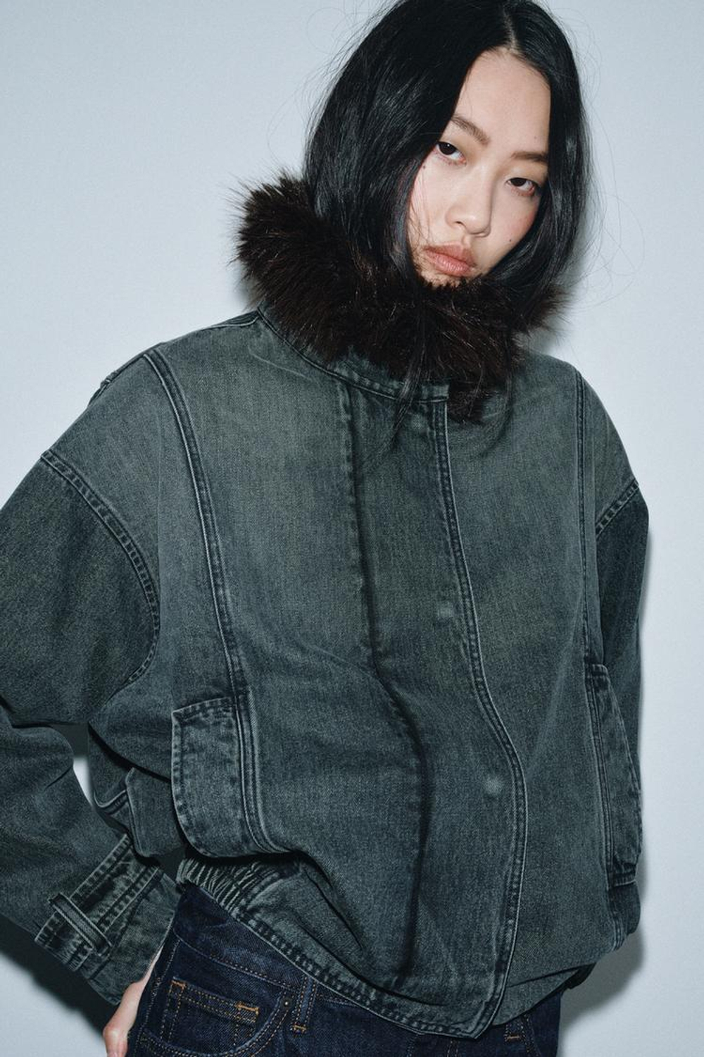 ZARA ДЖИНСОВАЯ КУРТКА-БОМБЕР — ZW COLLECTION, СИНИЙ