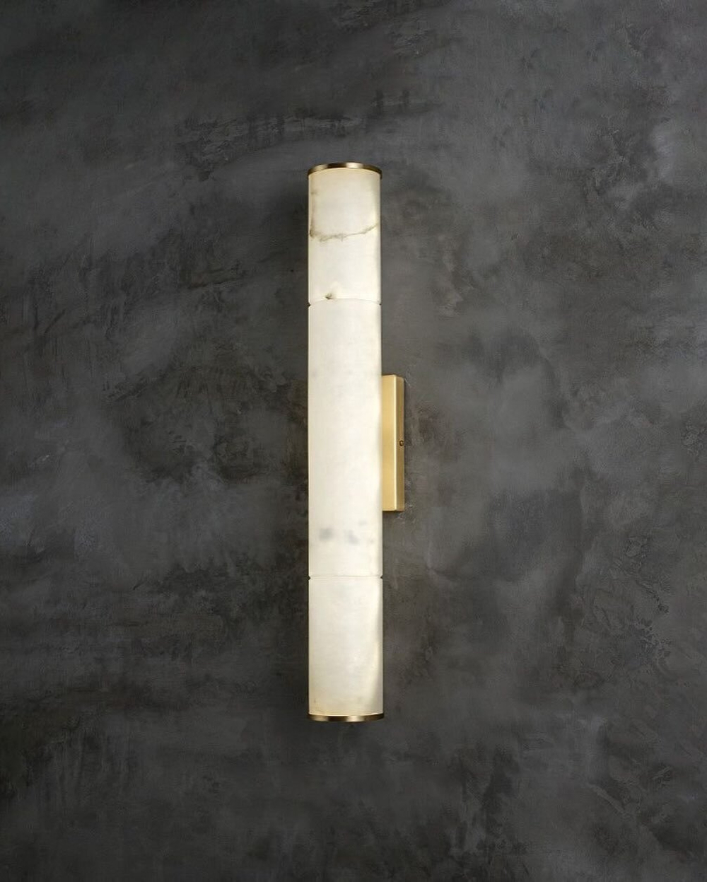 Настенное бра из натурального мрамора