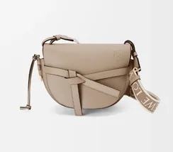 Кожаная сумка Loewe Gate кремовый