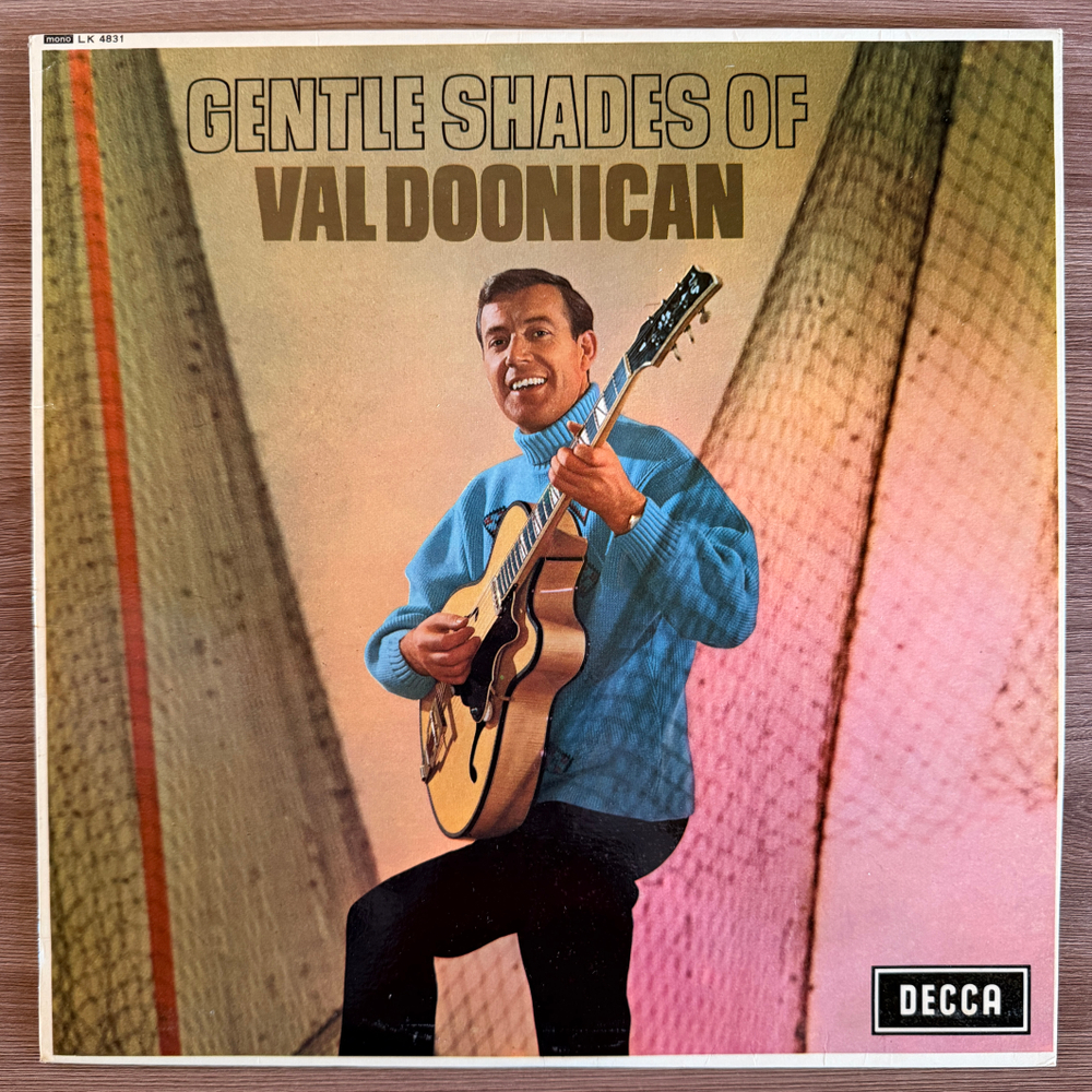 Виниловая пластинка Val Doonican - Gentle Shades Of Val Doonican LP