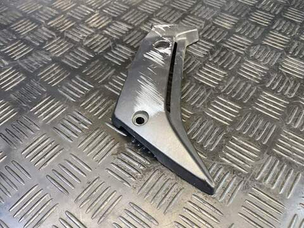 Пластик радиатора левый Yamaha FZ1 Fazer RN17