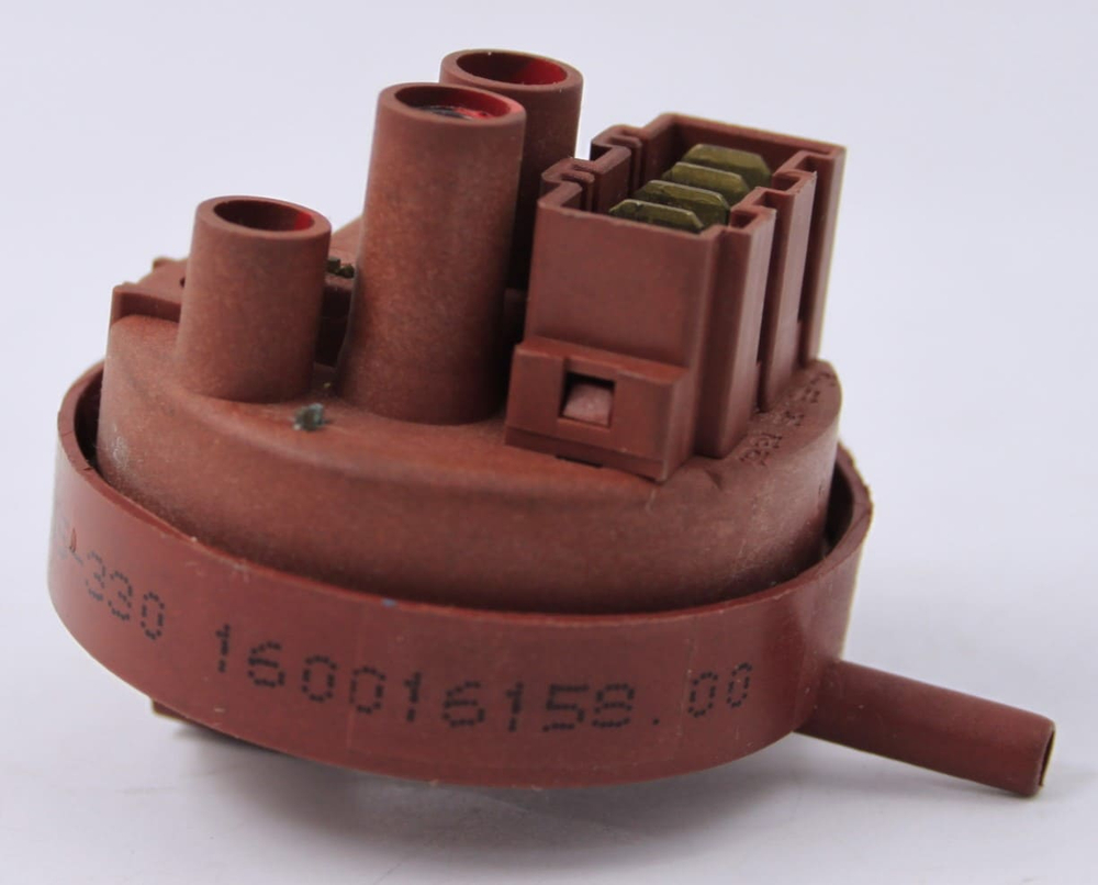 Датчик уровня воды (прессостат) 505GF102 160016158.00 (уровни 90-65-330) стиральной машины Ariston, Indesit