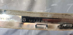 Молдинг крышки багажника Mercedes E (W213) 16-20 Б/у Оригинал A2137570000