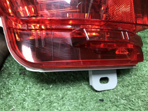 ПТФ левый Toyota Land Cruiser 200 (2015-2021)