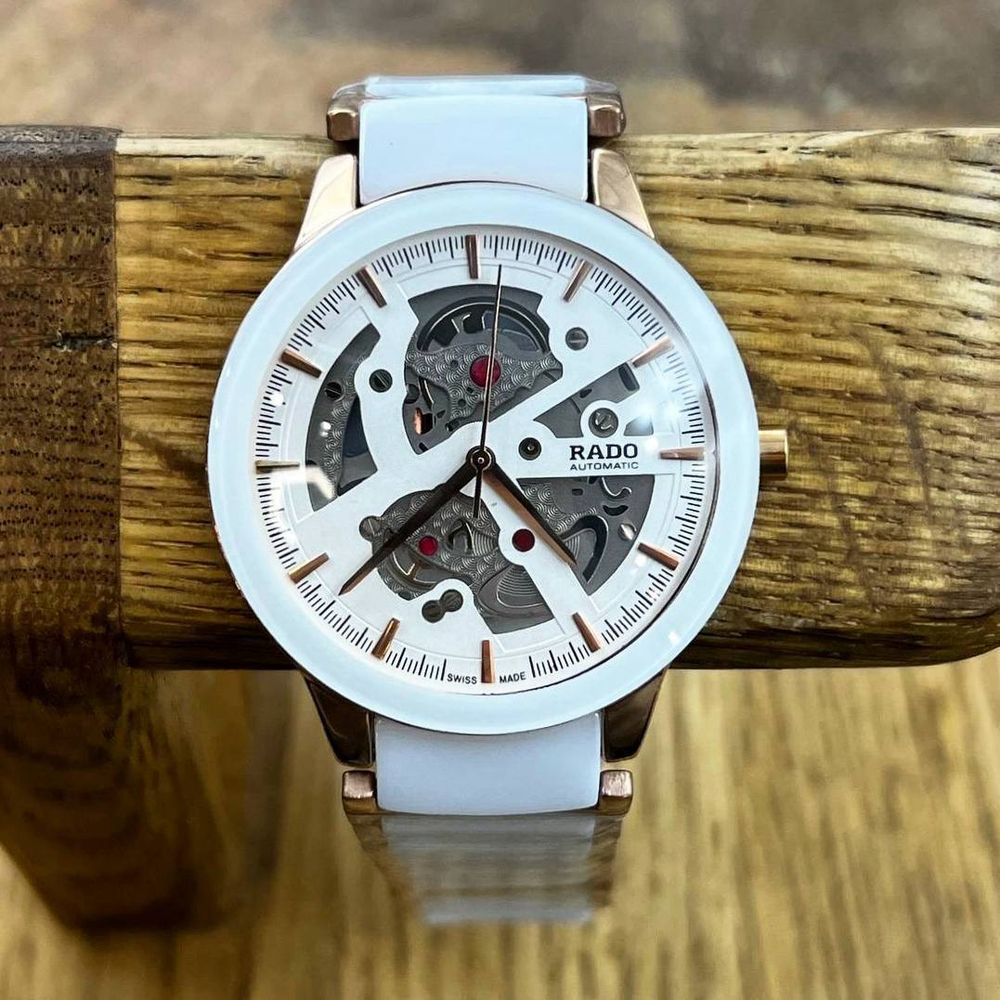 Часы Rado