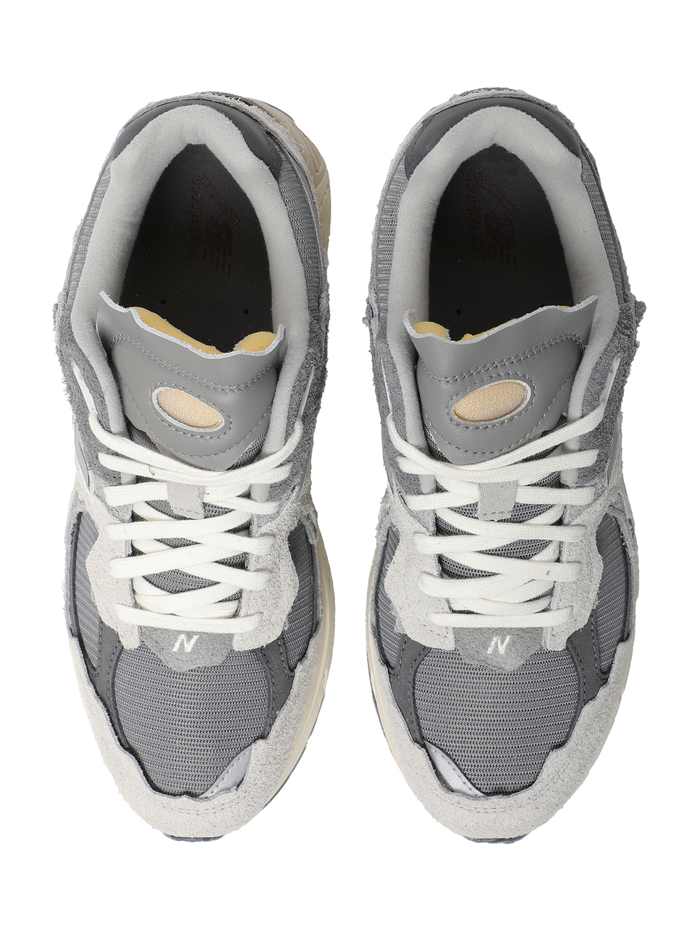 Кроссовки M2002rdv1