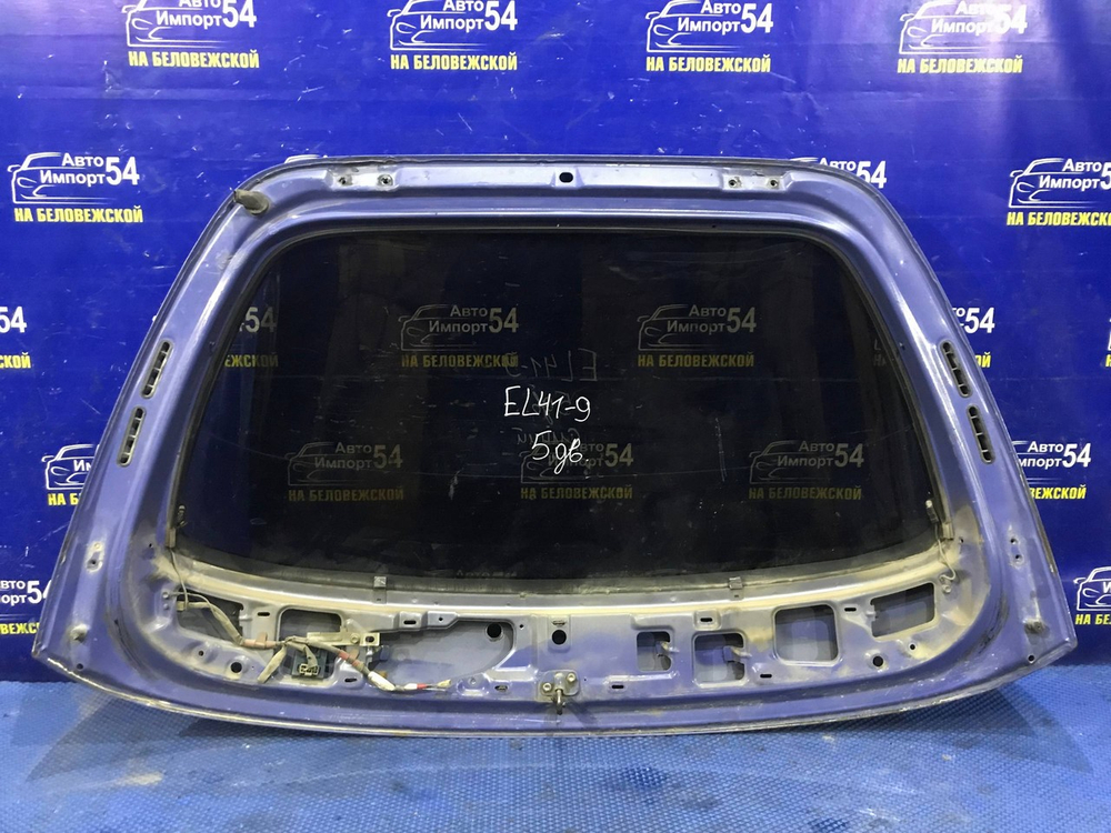 Дверь пятая TOYOTA CORSA 1991