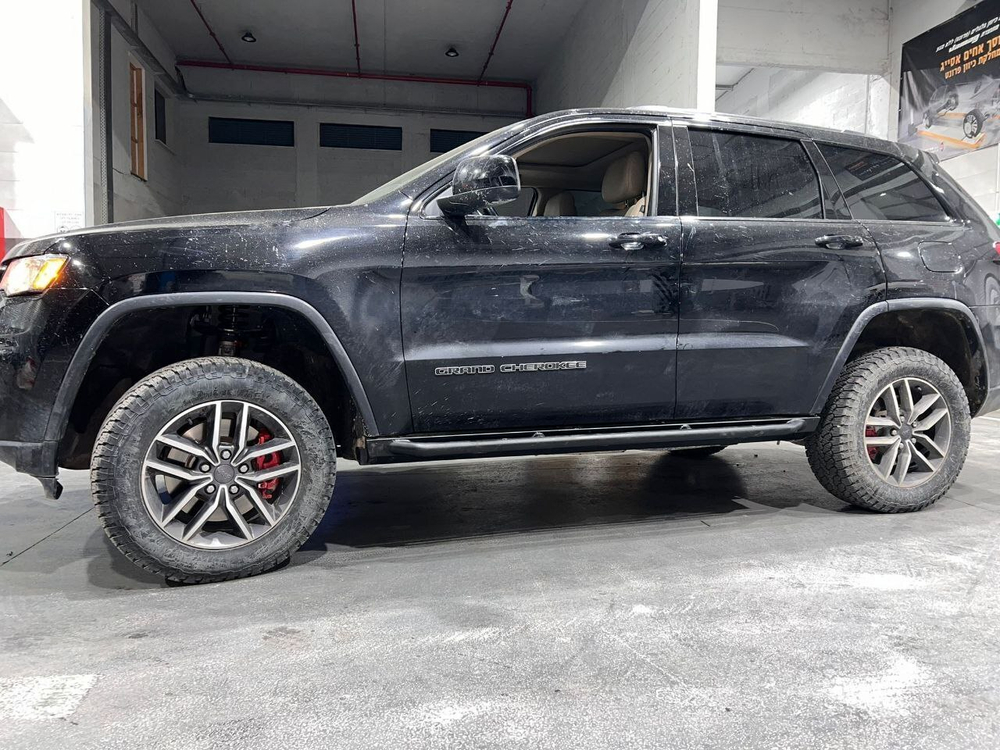 Jeep Grand Cherokee WK2 2011-2015 лифт-комплект подвески STR 2" ST8000