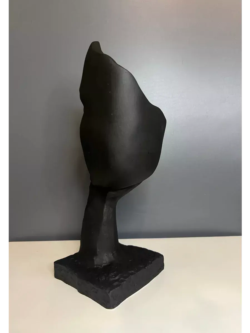 Кашпо - Ваза - Скульптура - Органайзер Мия 30см