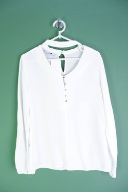 Блузка Adl приятная к телу, маркировка ХS, визуально 42 размер