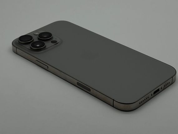 iPhone 16 Pro Max 512Gb Natural Titanium