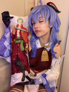 Мини дакимакура Зоро Ророноа из Ван-Пис арт. M0446, 60х20 см