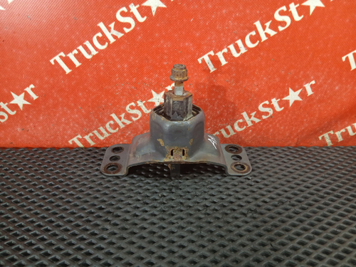 Кронштейн ящика акб 2019г.