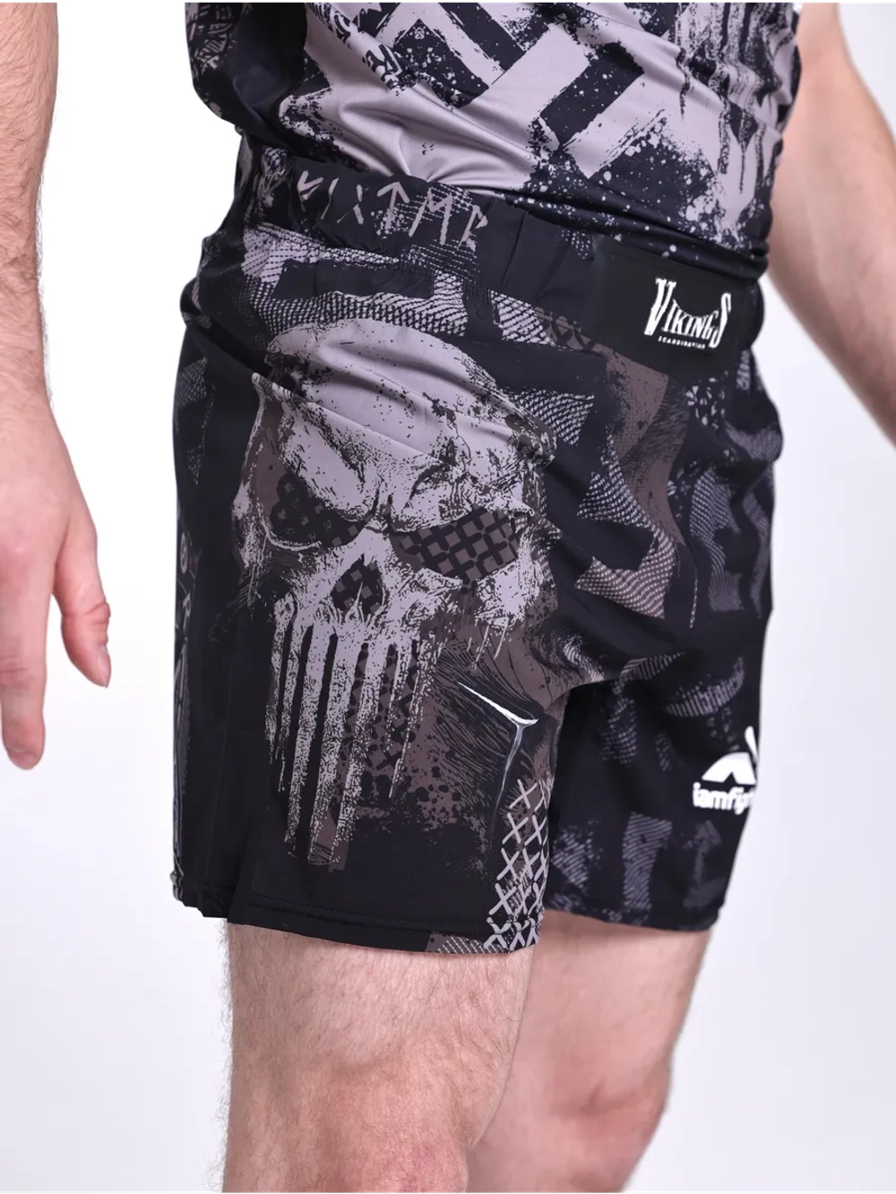 Шорты мма Каратель спортивные для единоборств