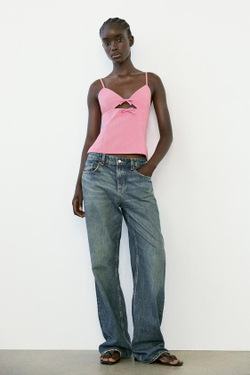 ZARA ЭЛАСТИЧНЫЙ ТОП С ВЫРЕЗАМИ И БАНТАМИ, ЦВЕТ ФУКСИИ