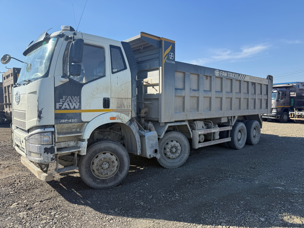 FAW J6 8x4 Самосвал СА3310Р66K24T4E5 (Дизельный, 11,1 л, 420 л.с., МТ)