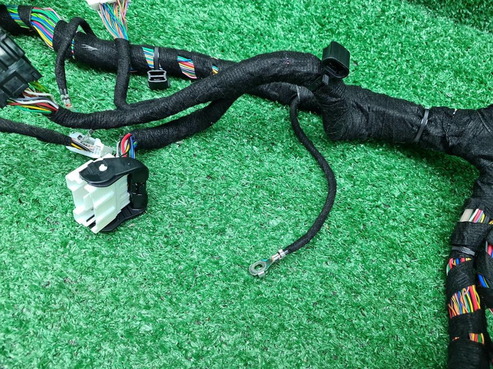 Проводка салонная Chery Tiggo 8 Pro (2021-2024)