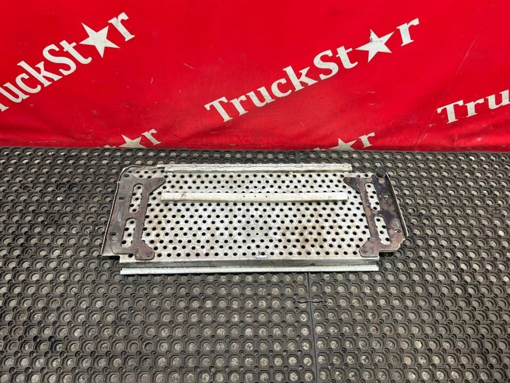 Трап на раму за кабиной