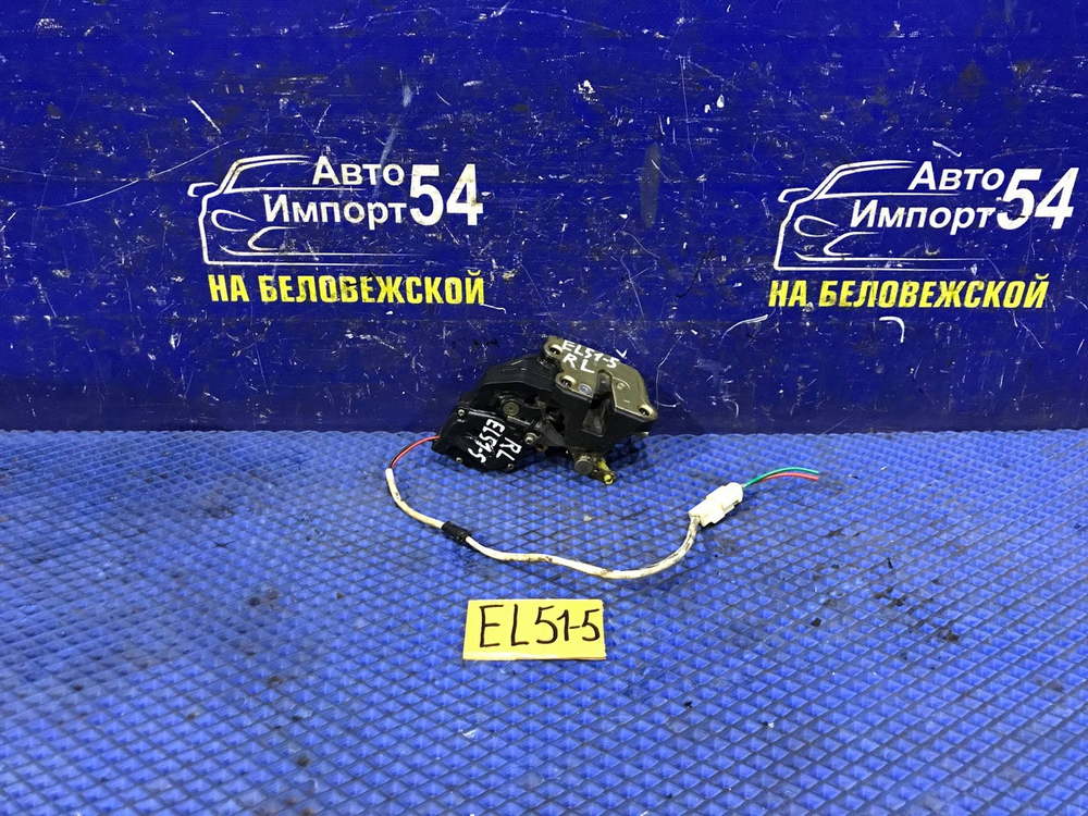 Замок двери задней левой TOYOTA CORSA 1997