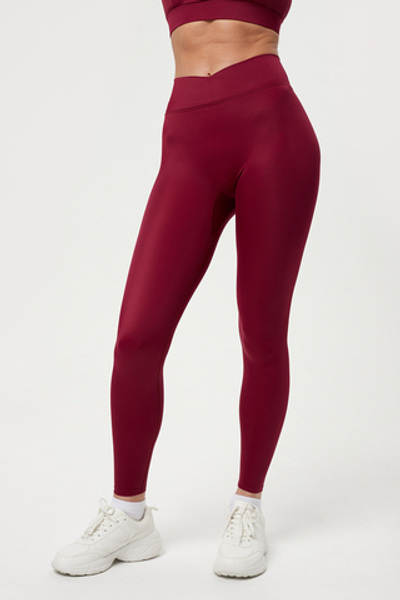 Легинсы с высокой талией